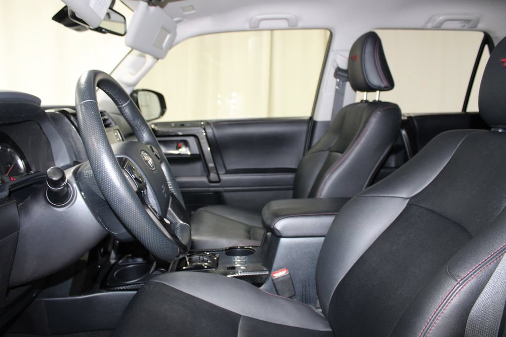Used 2023 Toyota 4Runner TRD Off-Road Premium AWD/4WD image 14