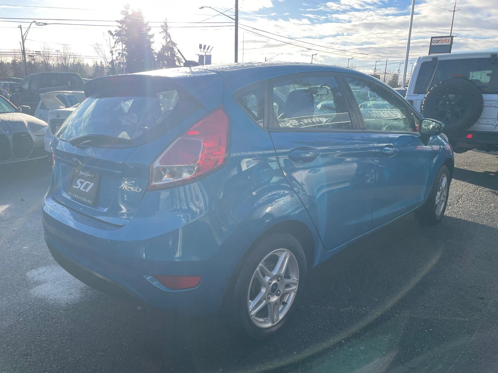 Used 2017 Ford Fiesta SE image 5