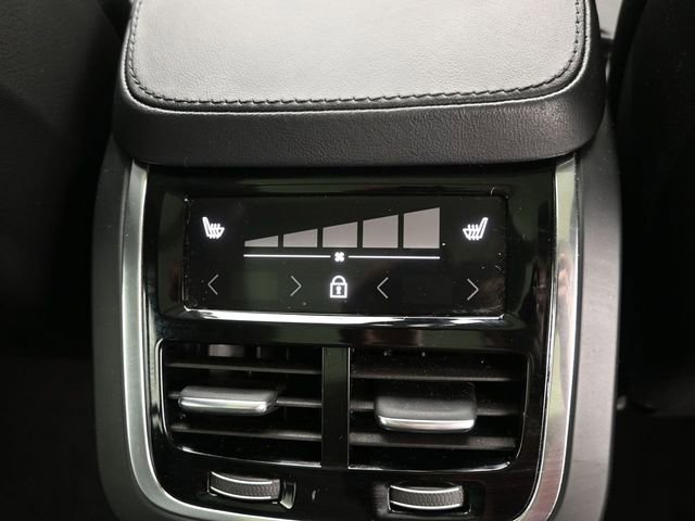 Used 2023 Volvo XC90 B5 Plus w/ Protection Package Premier AWD/4WD image 34