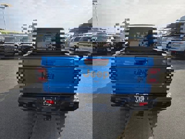 New 2026 Jeep Gladiator Sport image 6