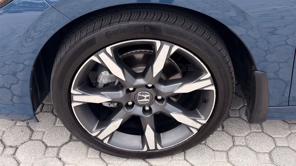 Certified 2026 Honda Civic Sport Touring image 19
