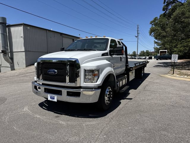 New 2026 Ford F650 2WD SuperCab Super Duty image 1