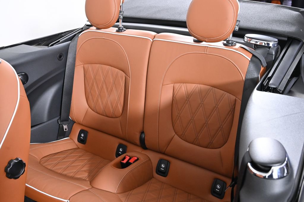 Certified 2023 MINI Cooper S image 26