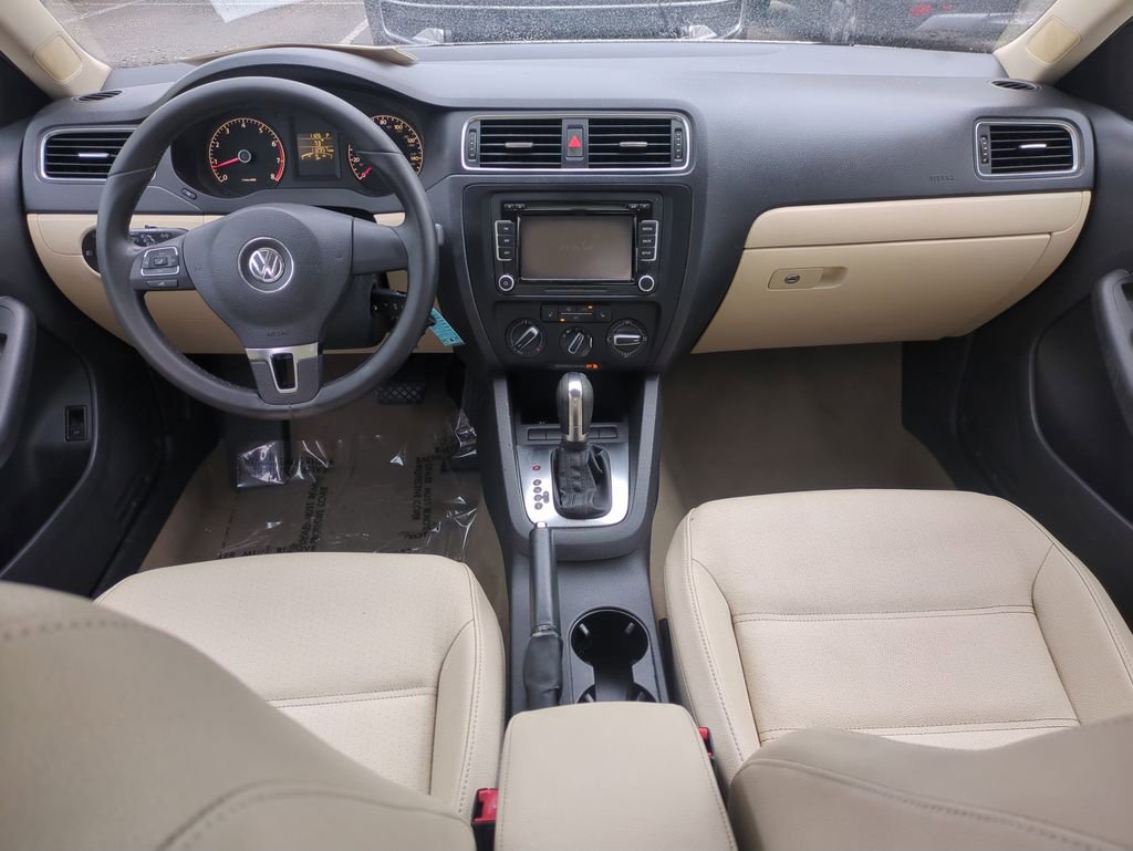 Used 2011 Volkswagen Jetta SE image 15