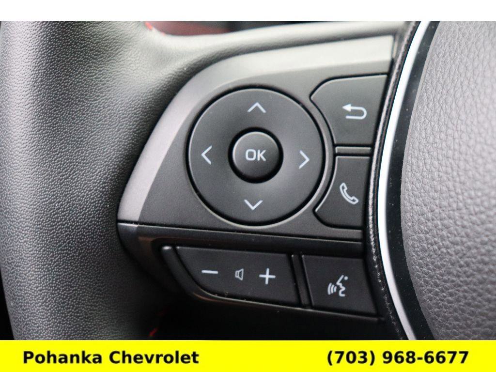 Used 2024 Toyota RAV4 SE image 13