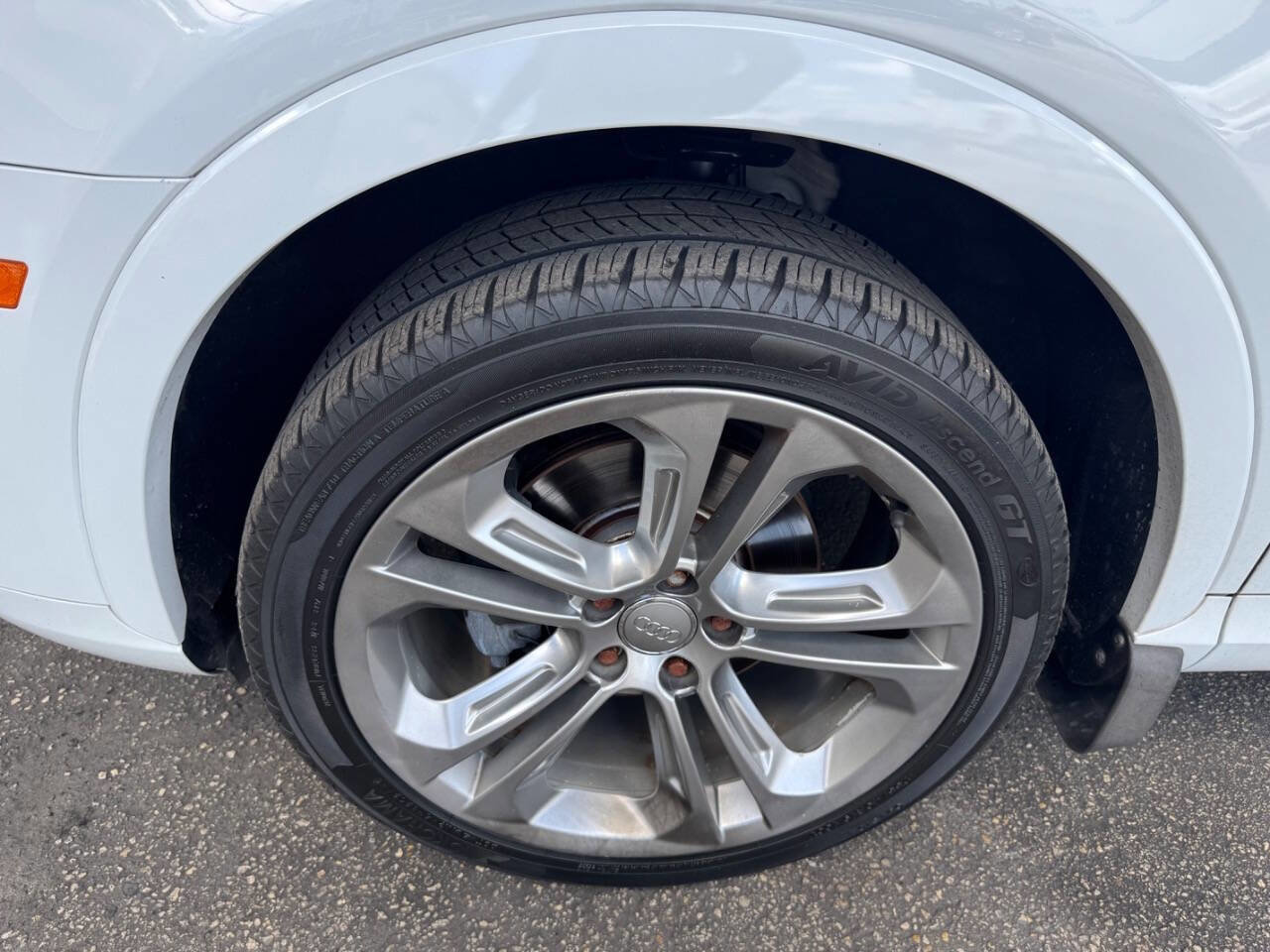Used 2015 Audi Q3 2.0T Prestige AWD/4WD image 21