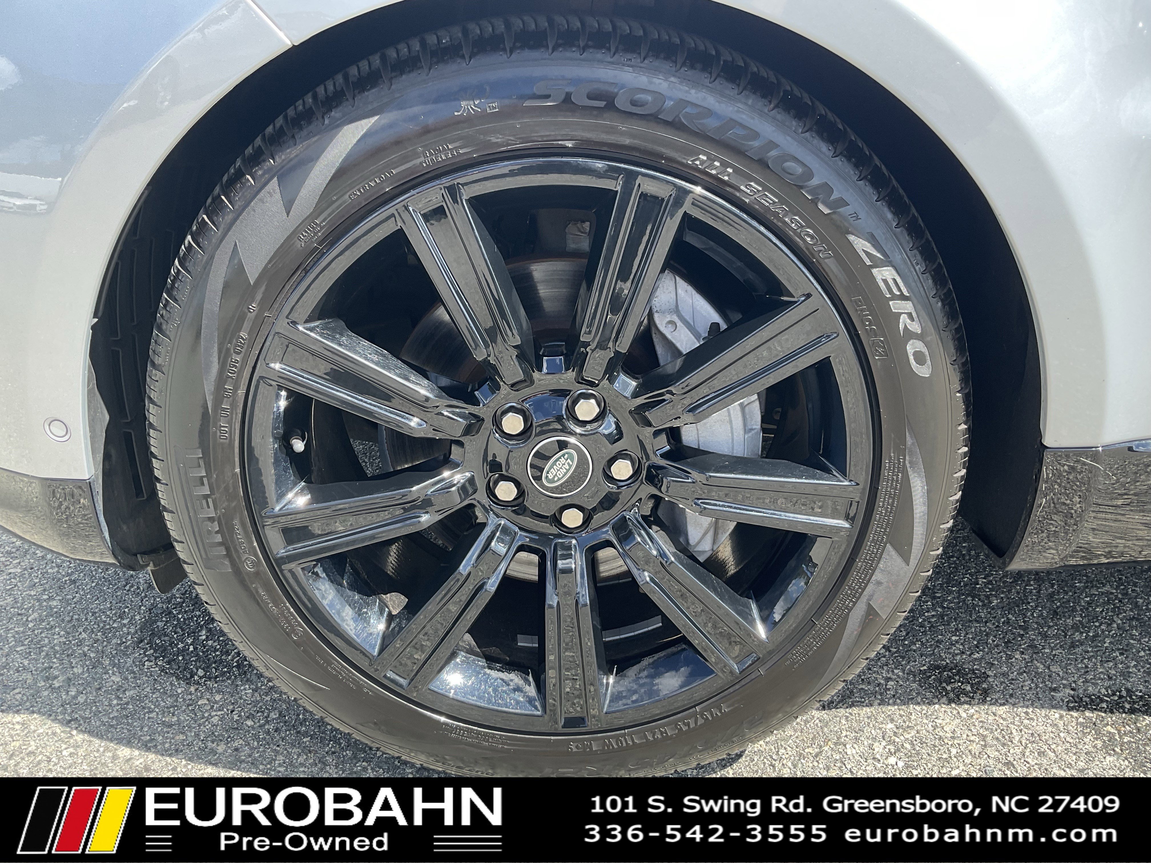 Used 2022 Land Rover Range Rover Sport HSE Silver Edition image 30