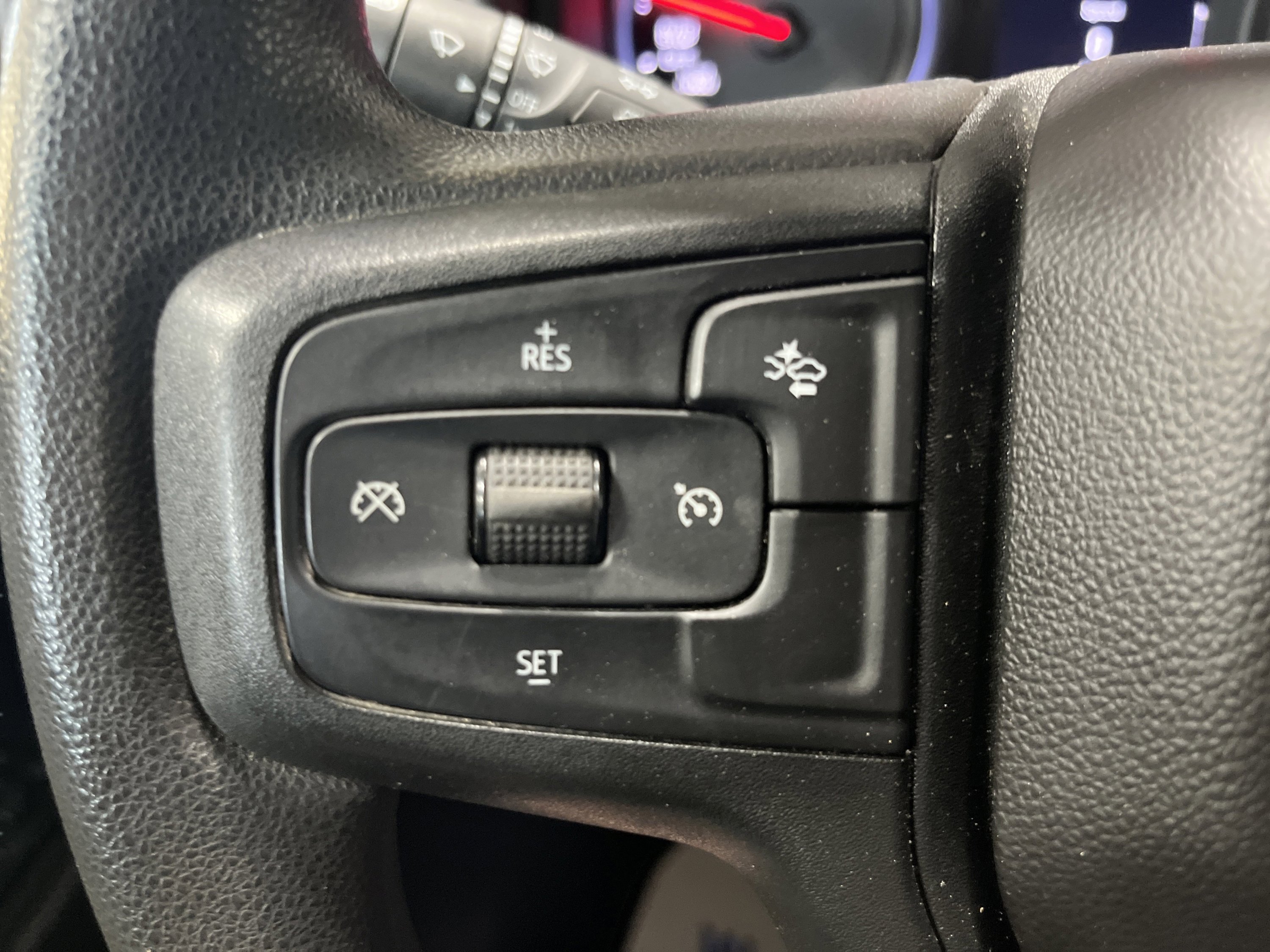 Used 2024 Chevrolet Silverado 1500 Custom AWD/4WD image 17