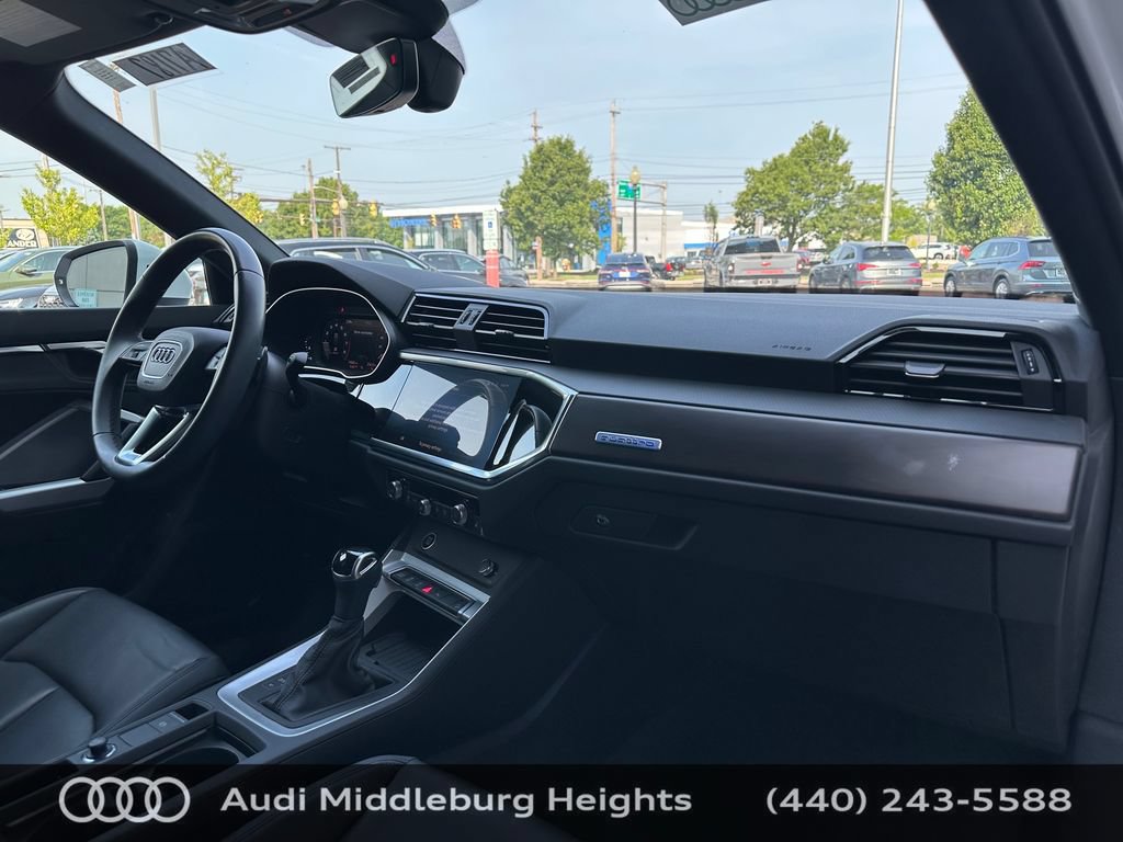 Certified 2023 Audi Q3 2.0T Premium Plus w/ Premium Plus Package AWD/4WD image 19