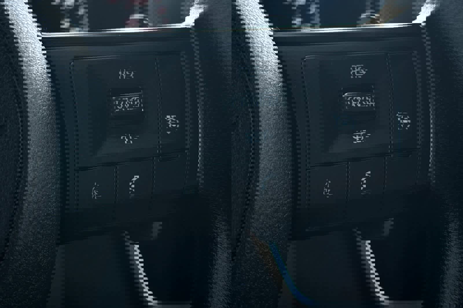 Used 2024 Nissan Rogue S image 30