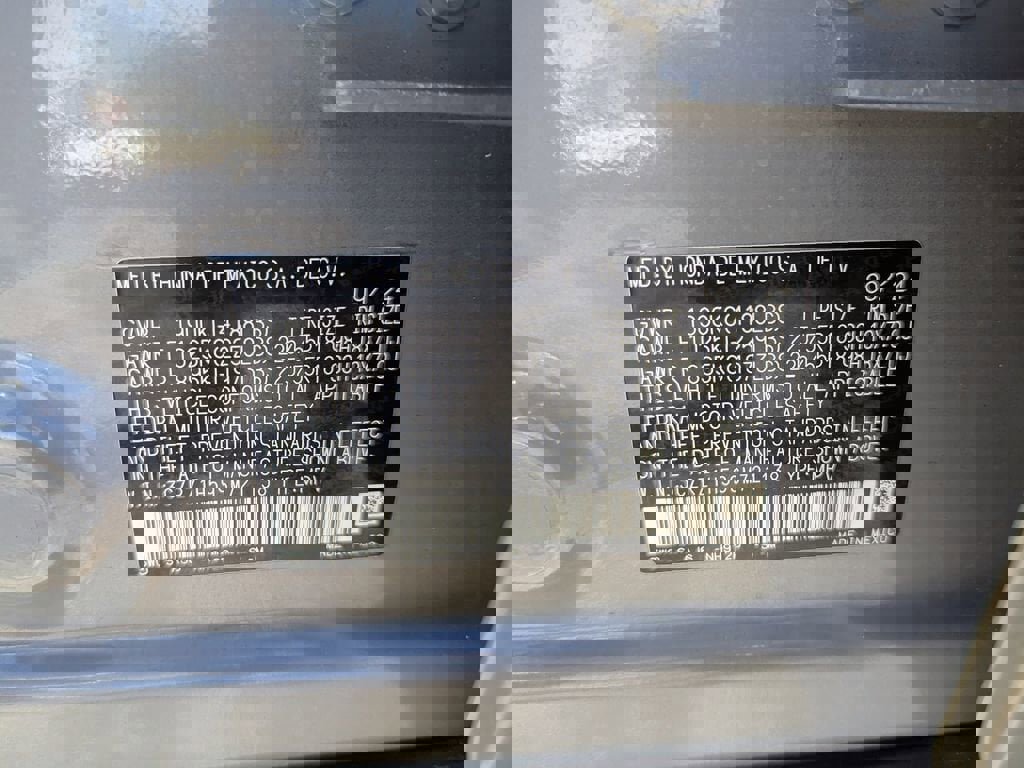 Used 2025 Honda HR-V Sport image 32