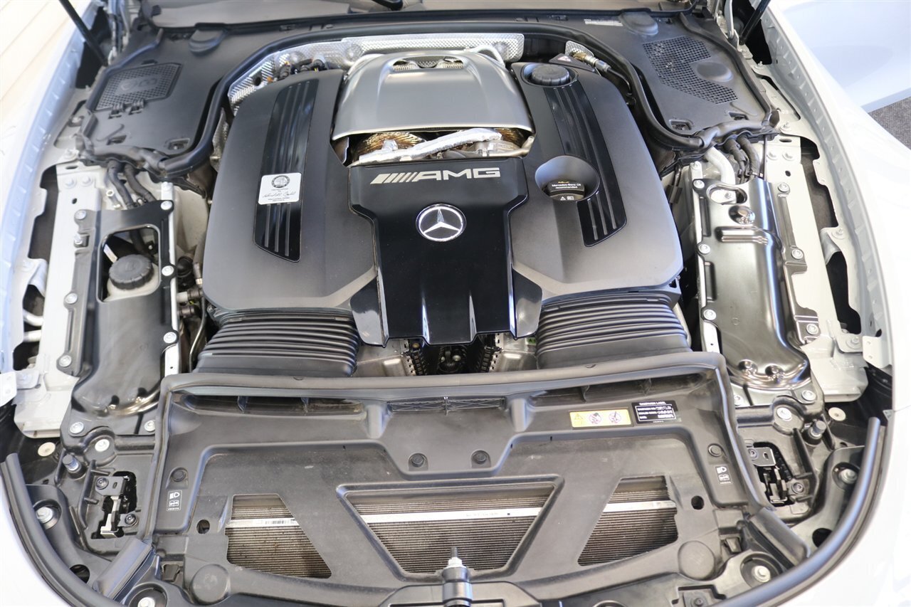 Used 2023 Mercedes-Benz SL 63 AMG 4MATIC w/ Driver Assistance Package image 59
