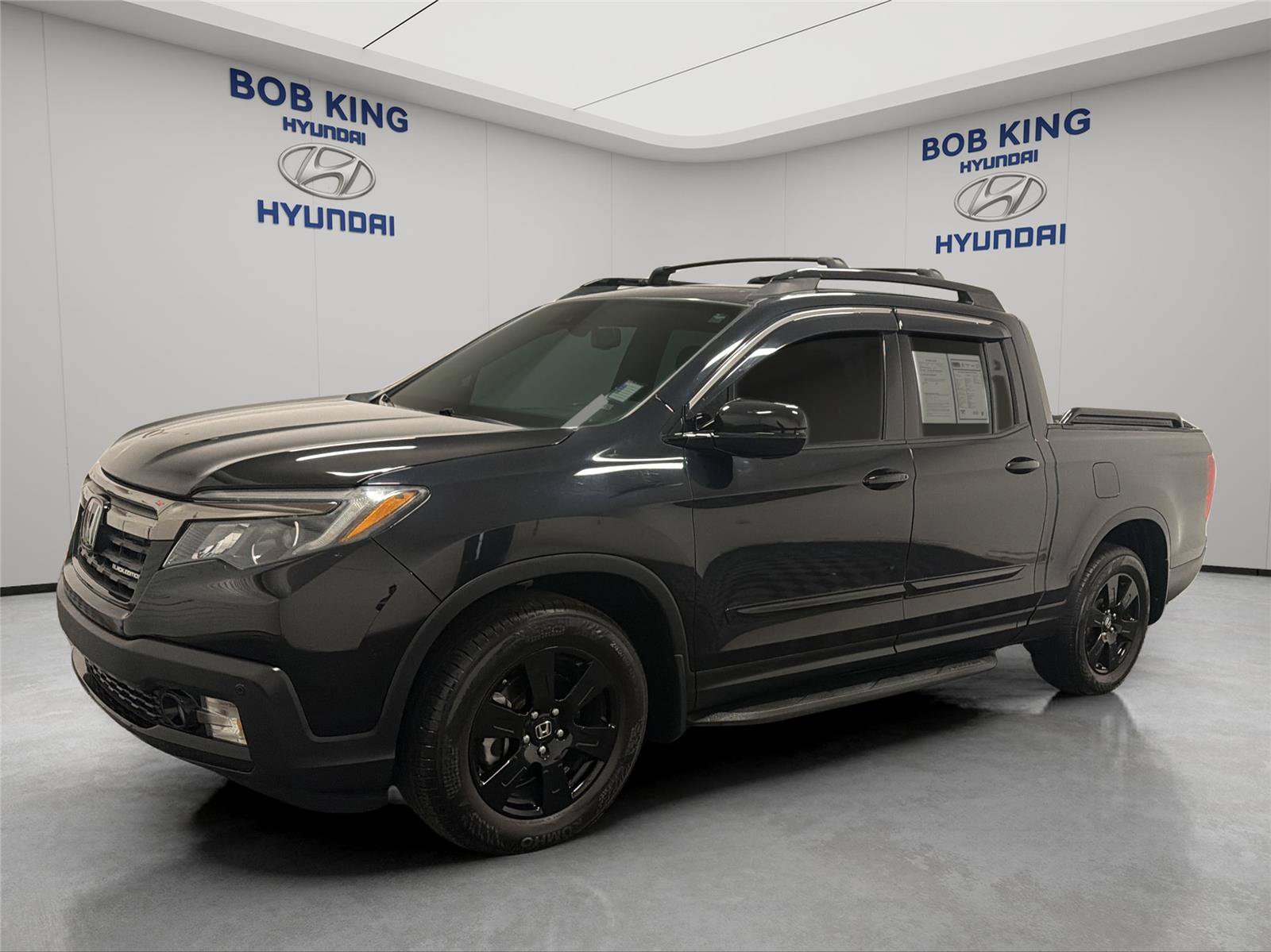 Used 2017 Honda Ridgeline Black Edition image 1