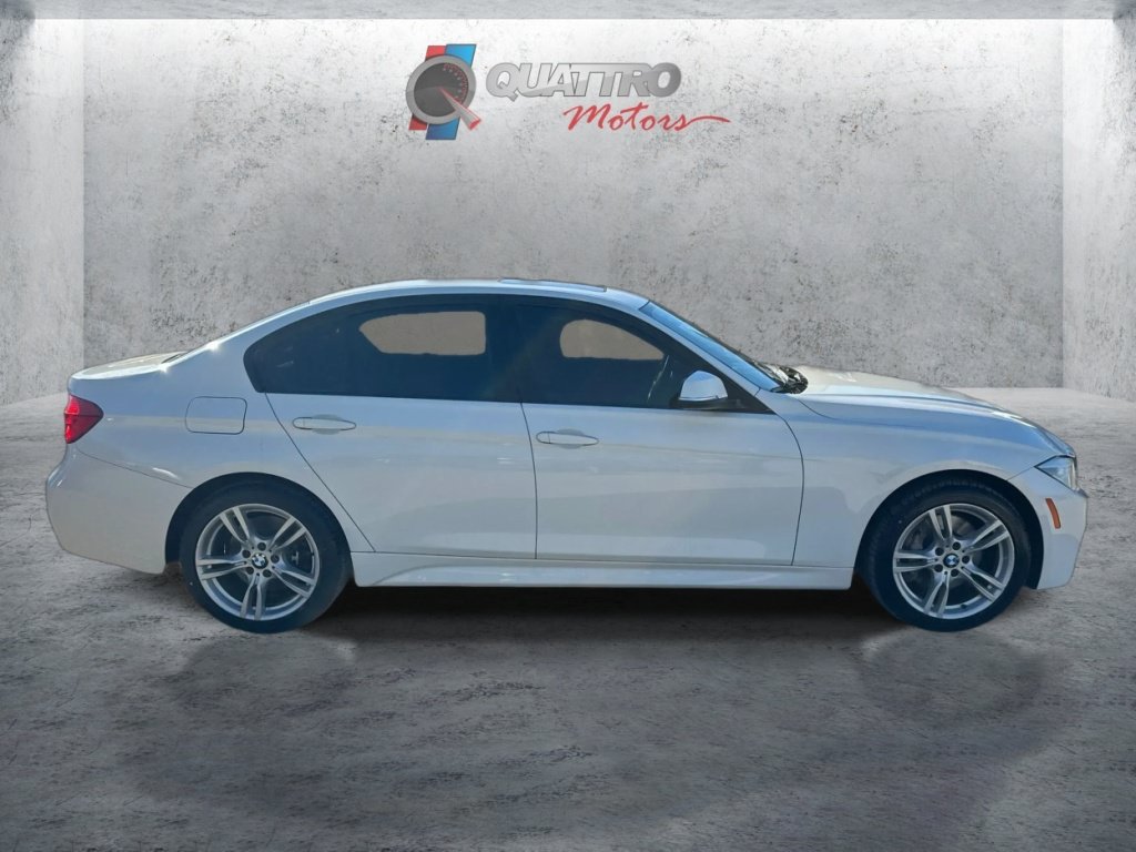 Used 2017 BMW 330i xDrive Sedan AWD/4WD image 7