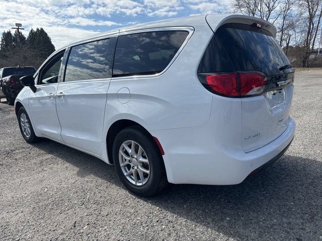 New 2026 Chrysler Voyager LX FWD image 9