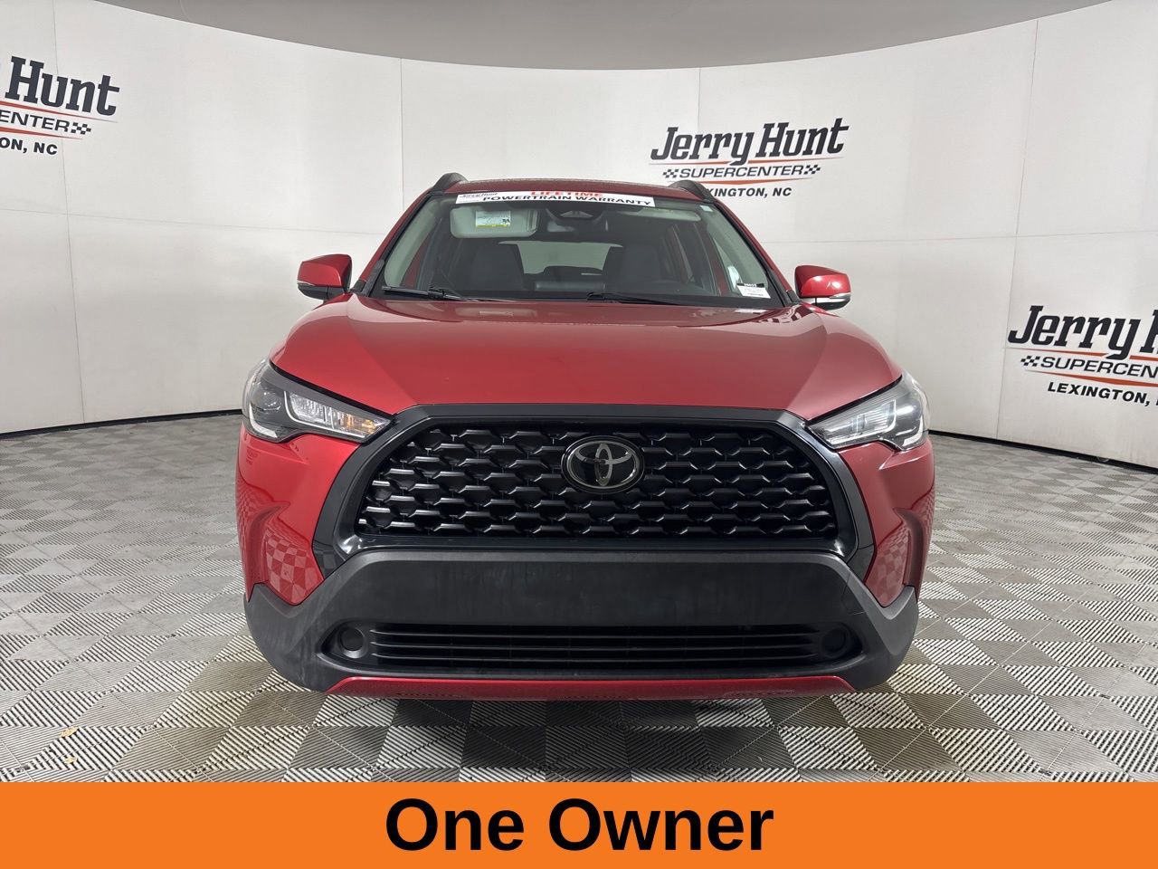 Used 2023 Toyota Corolla Cross LE image 3