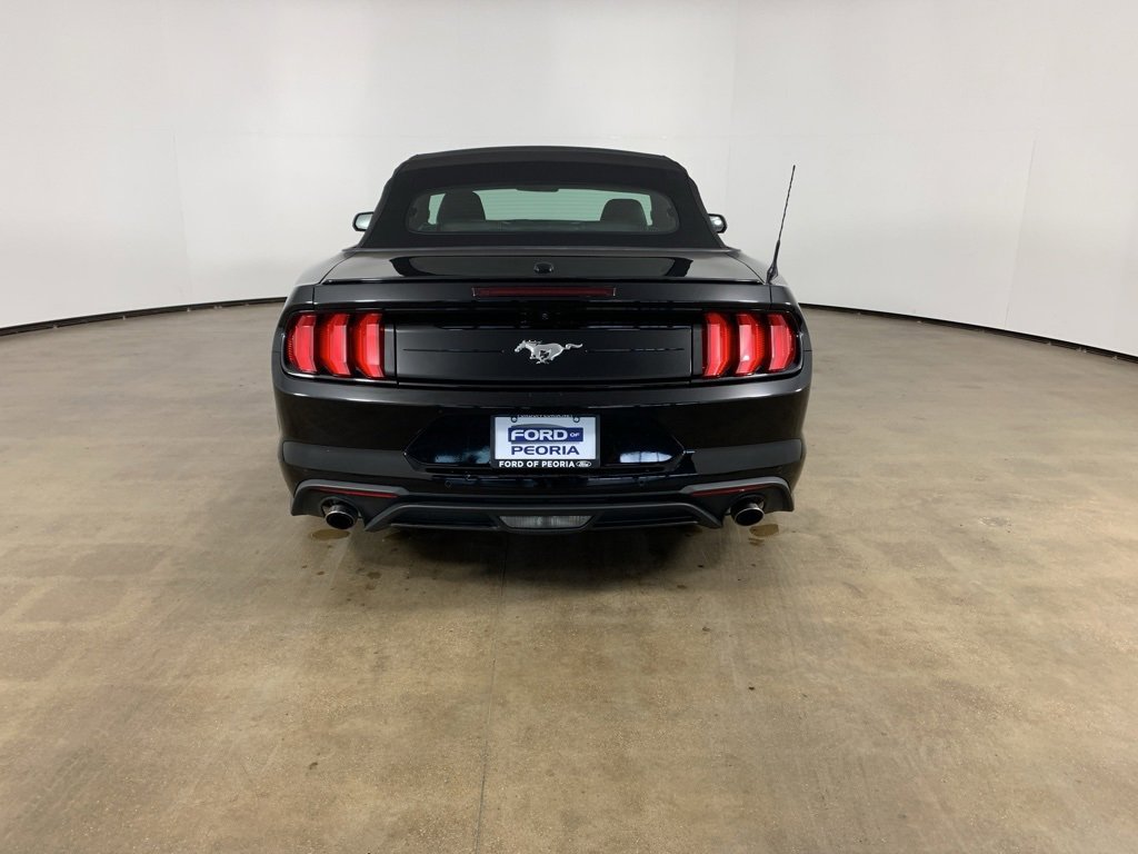 Used 2023 Ford Mustang Premium image 10