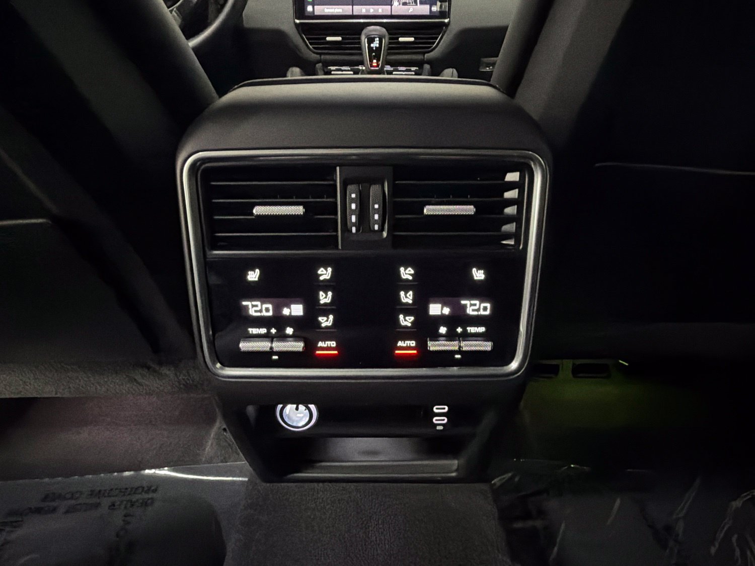 Used 2023 Porsche Cayenne AWD/4WD image 37
