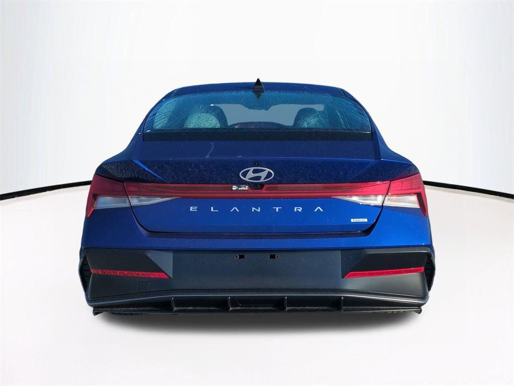 New 2026 Hyundai Elantra Limited image 6