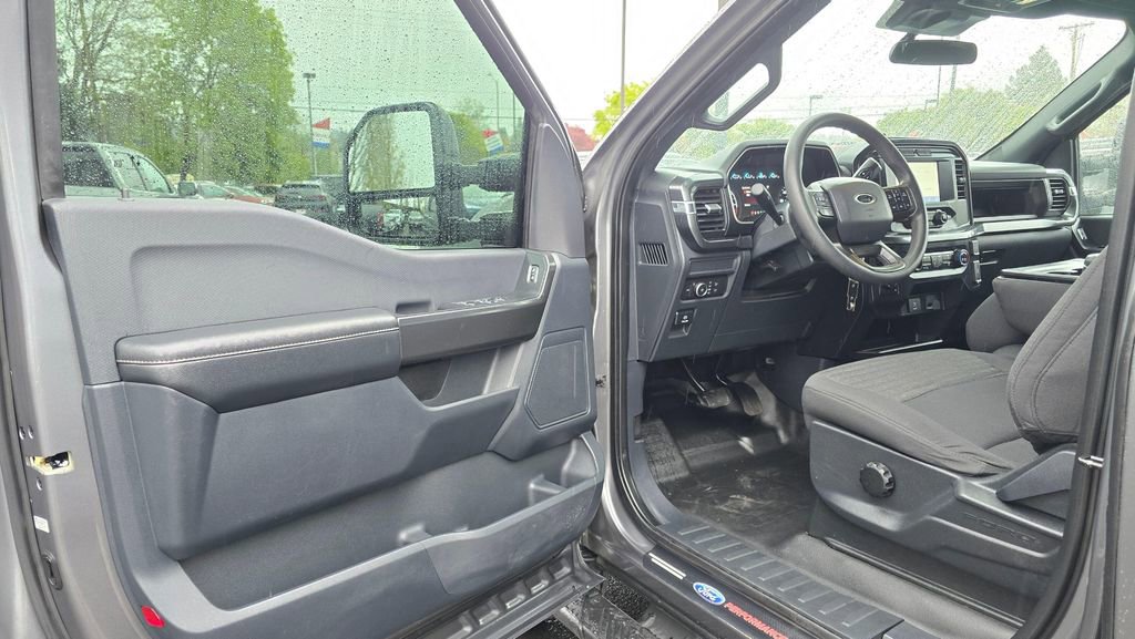 Used 2022 Ford F150 XL w/ STX Black Appearance Package AWD/4WD image 20