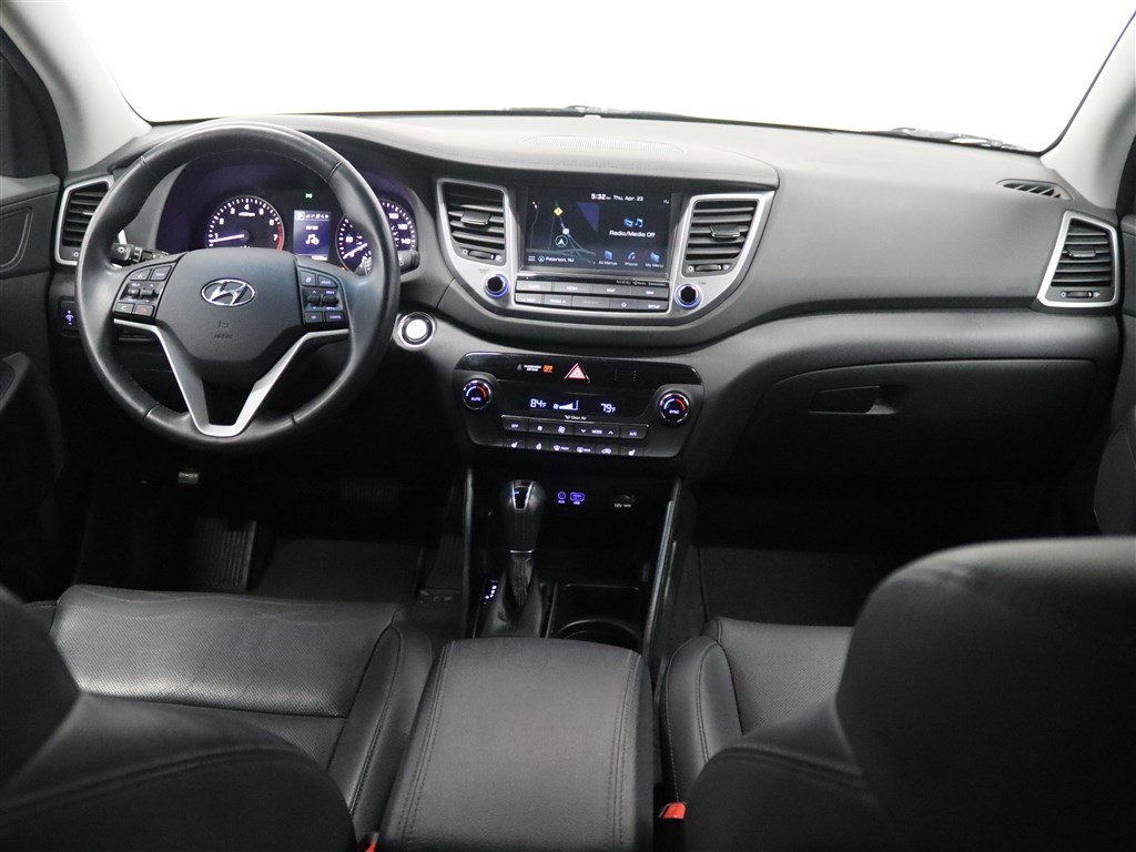 Used 2018 Hyundai Tucson Limited AWD/4WD image 23