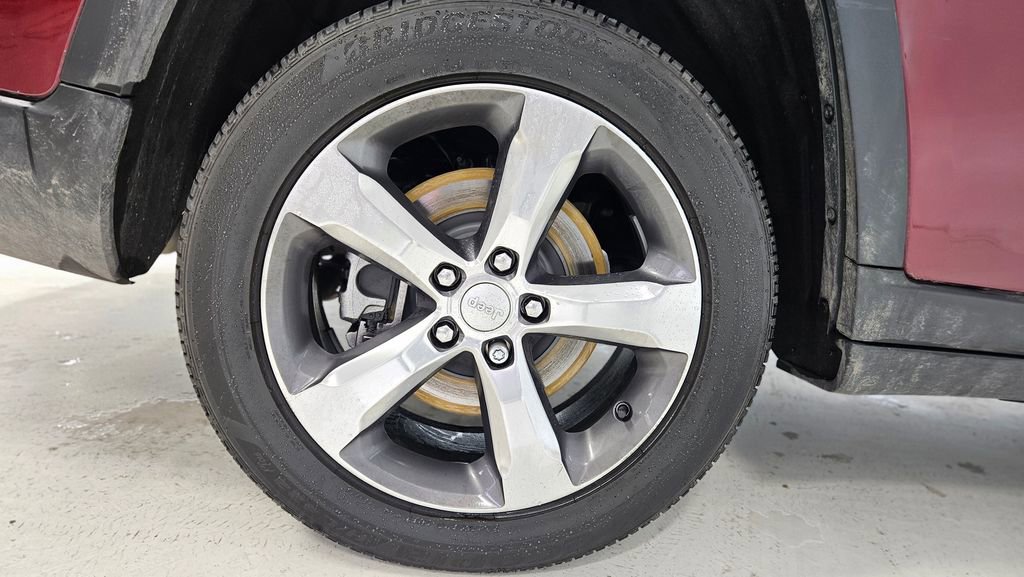 Used 2021 Jeep Grand Cherokee L Limited image 45