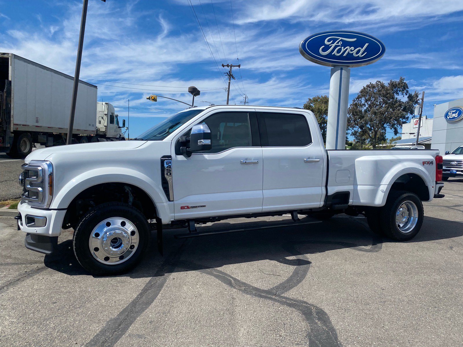 New 2027 Ford F450 Platinum w/ Platinum Plus Package AWD/4WD image 3