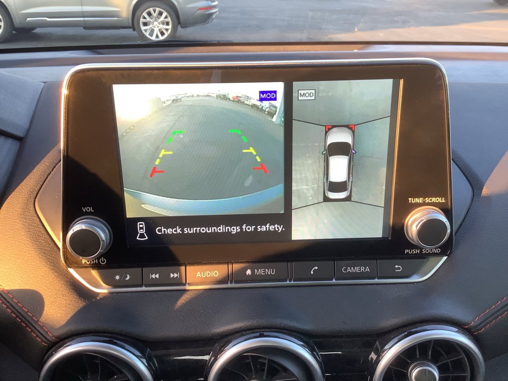 Used 2024 Nissan Sentra SR w/ SR Premium Package image 18