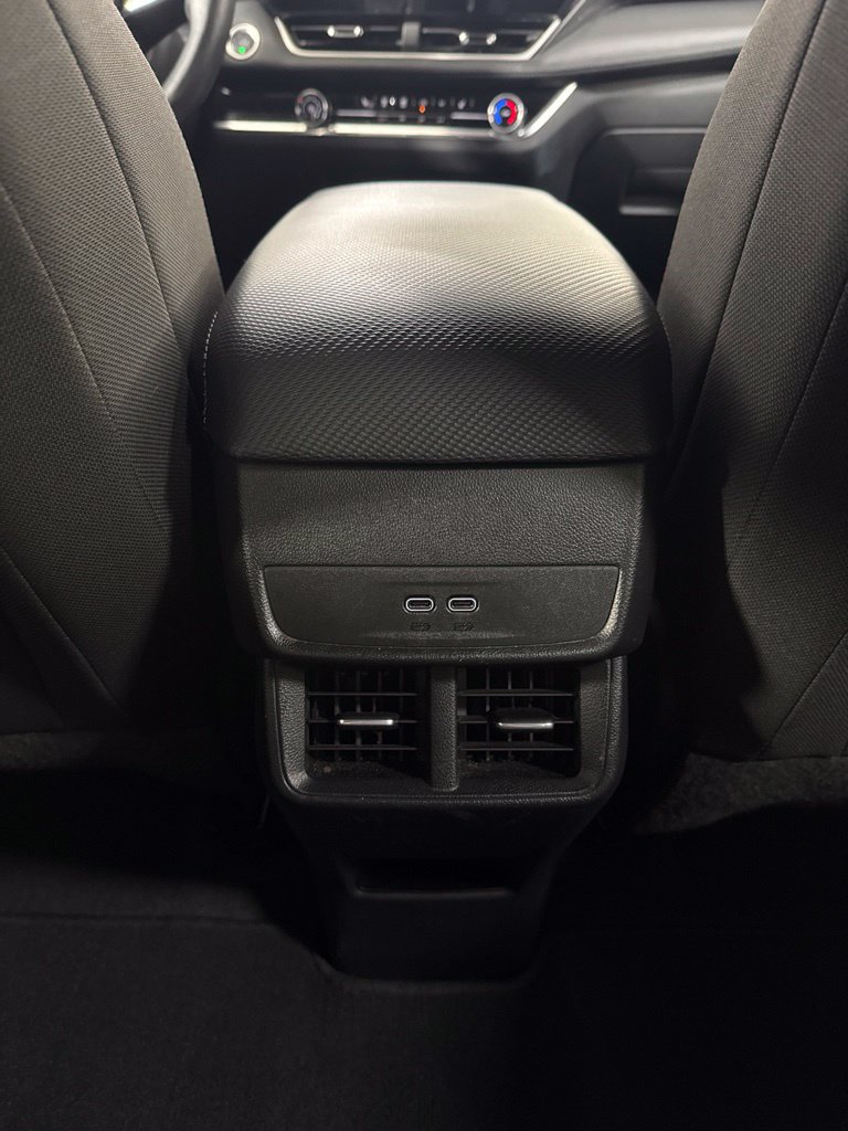 Used 2025 Chevrolet Equinox LT AWD/4WD image 27