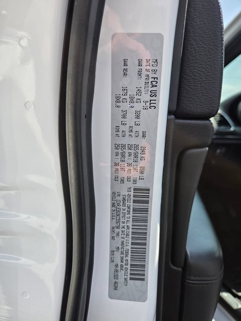 Used 2019 Jeep Grand Cherokee Limited RWD image 31