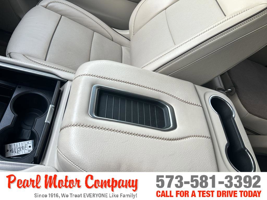 Certified 2021 GMC Yukon Denali w/ Denali Premium Package AWD/4WD image 33