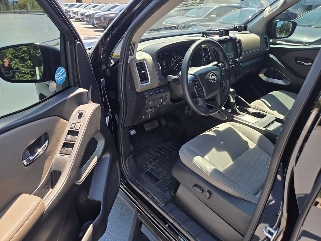 Used 2022 Nissan Frontier SV AWD/4WD image 20
