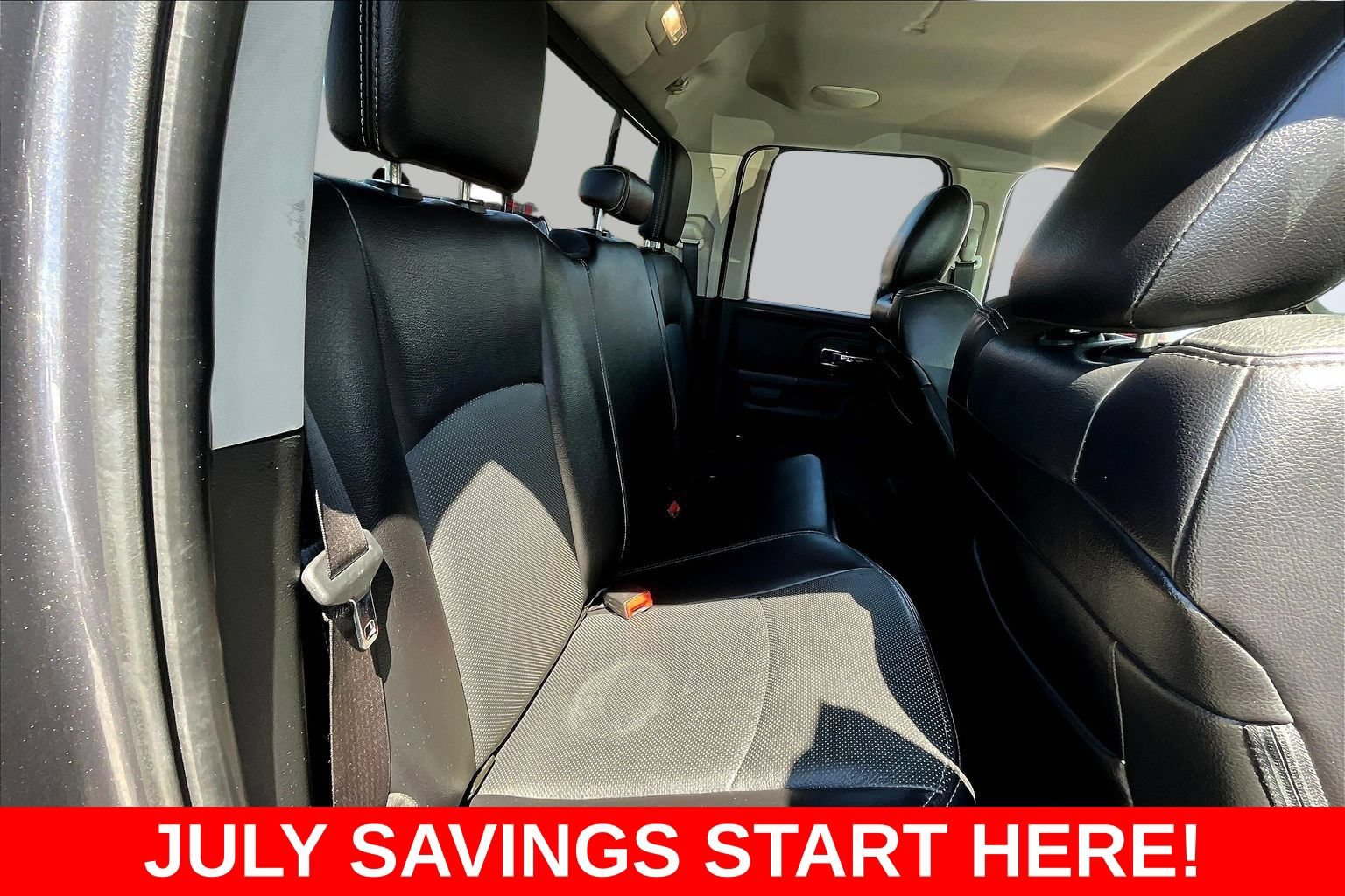 Used 2017 RAM 1500 Laramie AWD/4WD image 31