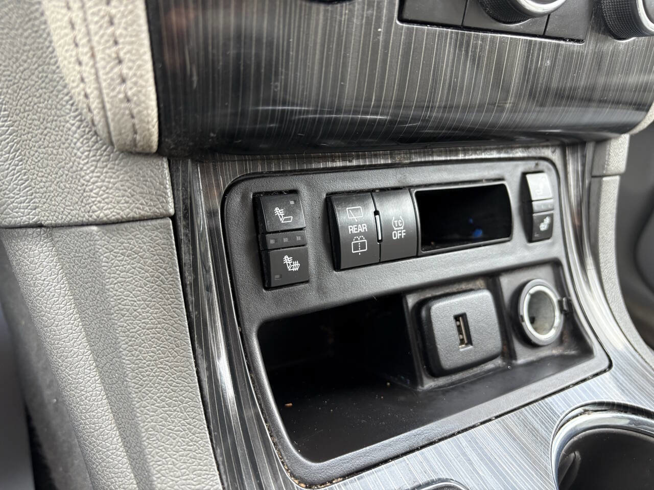 Used 2017 Chevrolet Traverse LT w/ Style and Technology Package image 31
