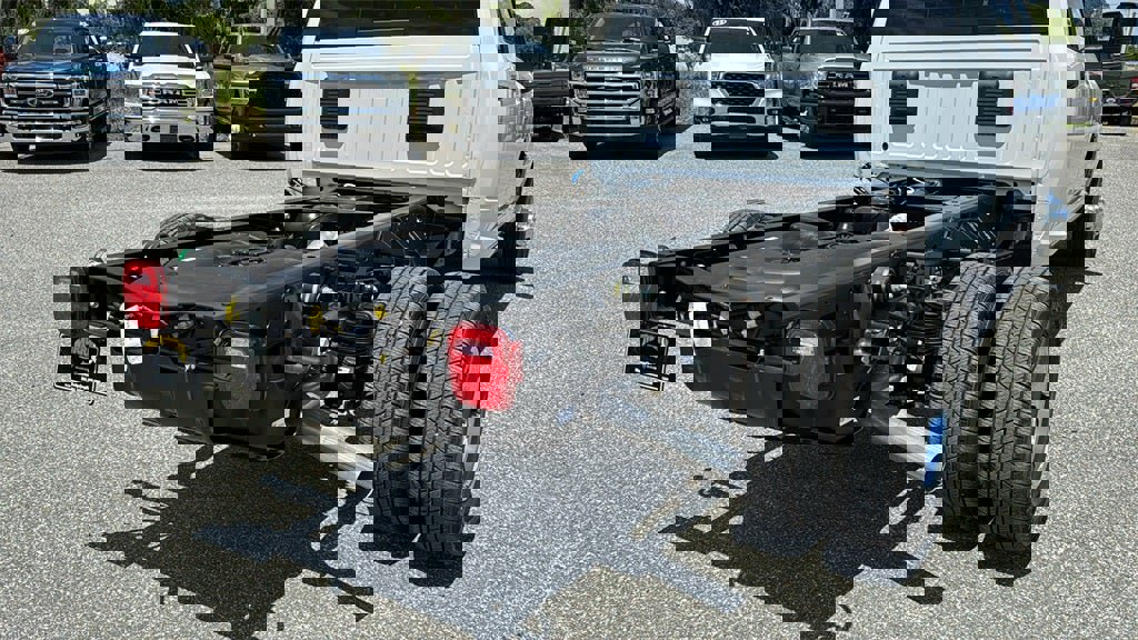 New 2024 RAM 3500 SLT w/ Quick Order Package 2YG SLT image 5