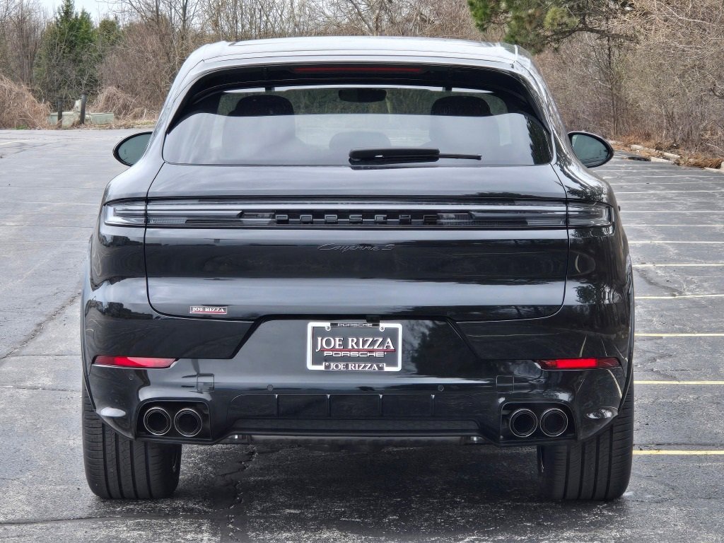 New 2025 Porsche Cayenne S image 5