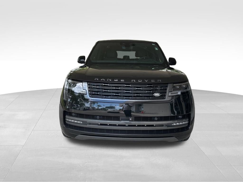 Used 2024 Land Rover Range Rover SE image 8