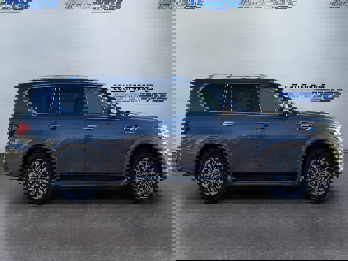 Used 2023 INFINITI QX80 Luxe w/ Cargo Package image 4