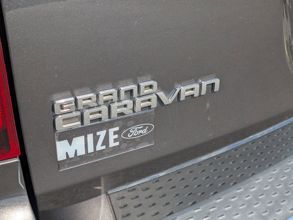 Used 2017 Dodge Grand Caravan SE w/ Power Window Group image 24