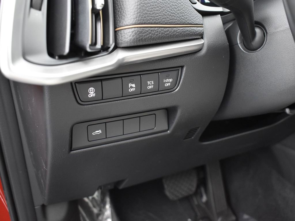 Certified 2025 MAZDA CX-90 3.3 Turbo w/ Preferred Package image 10