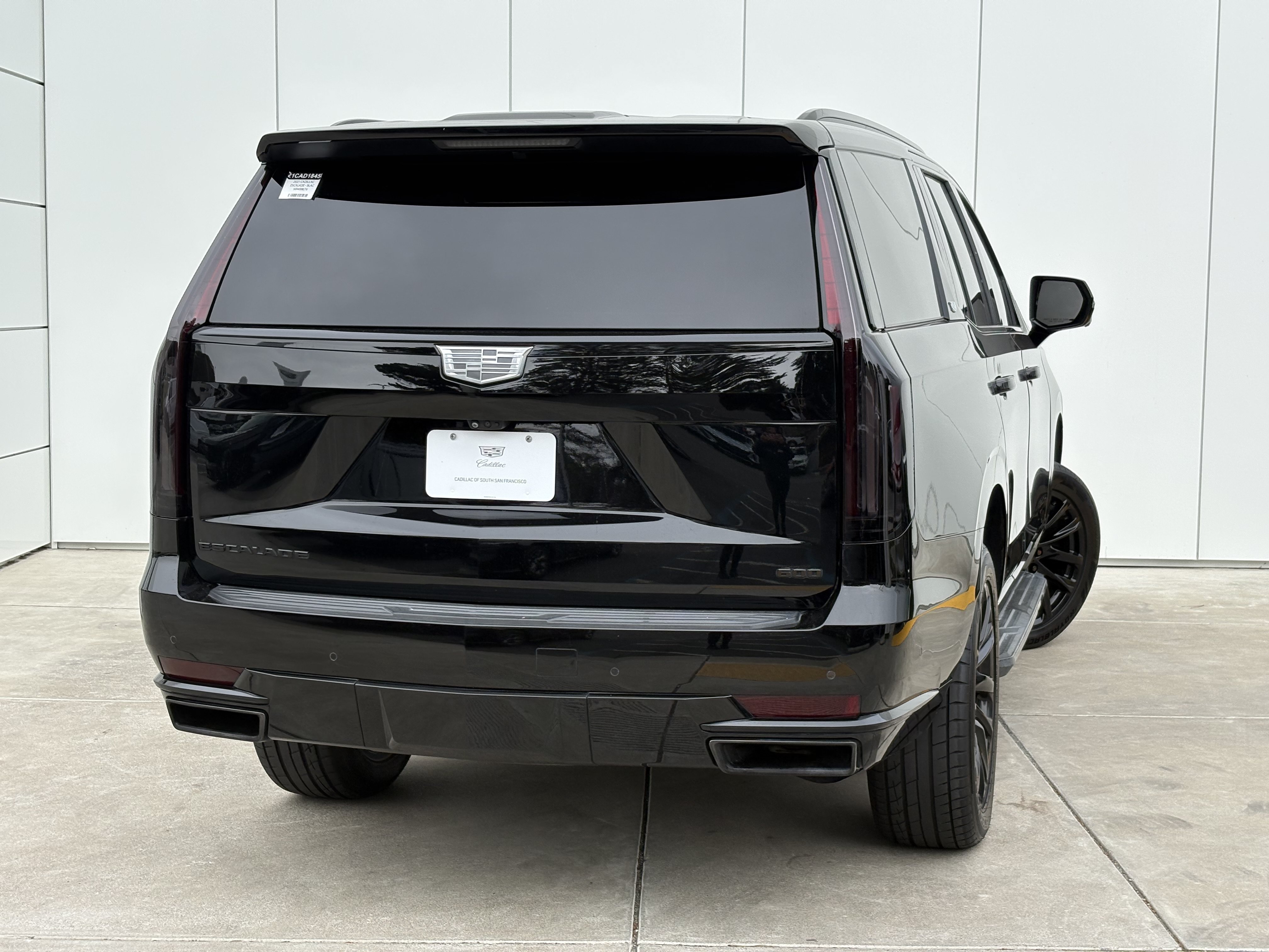 Used 2021 Cadillac Escalade Sport w/ Driver Assist Tech Package AWD/4WD image 6