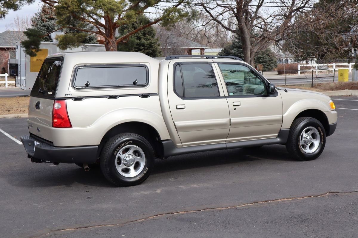 Used 2004 Ford Explorer Sport Trac XLT image 4