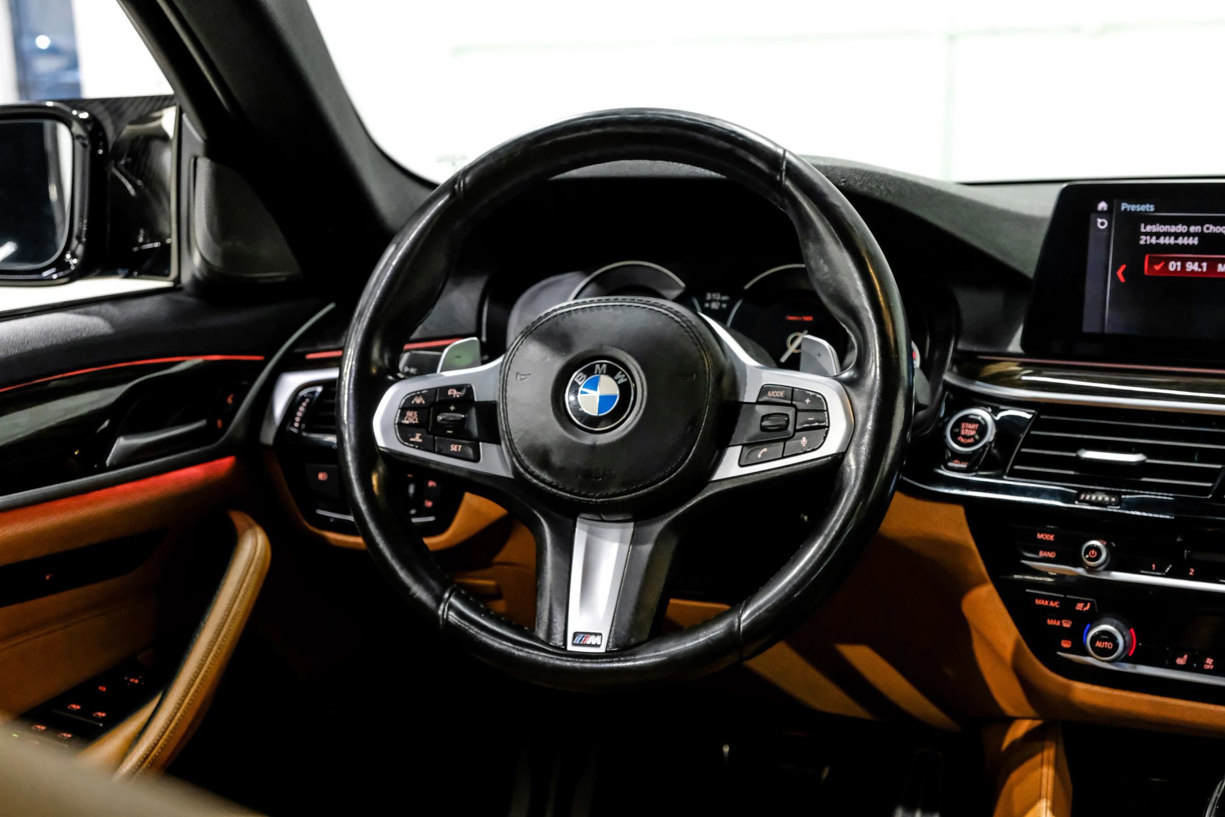 Used 2019 BMW 540i w/ M Sport Package RWD image 28