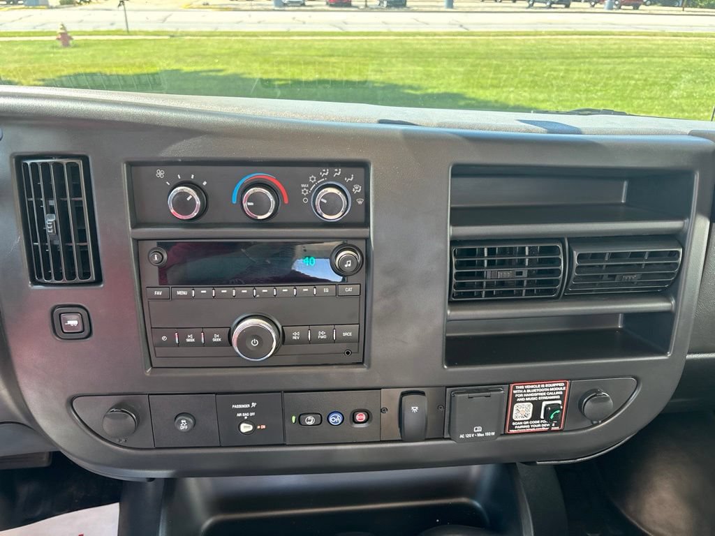 New 2026 Chevrolet Express 4500 w/ Power Convenience Package RWD image 10
