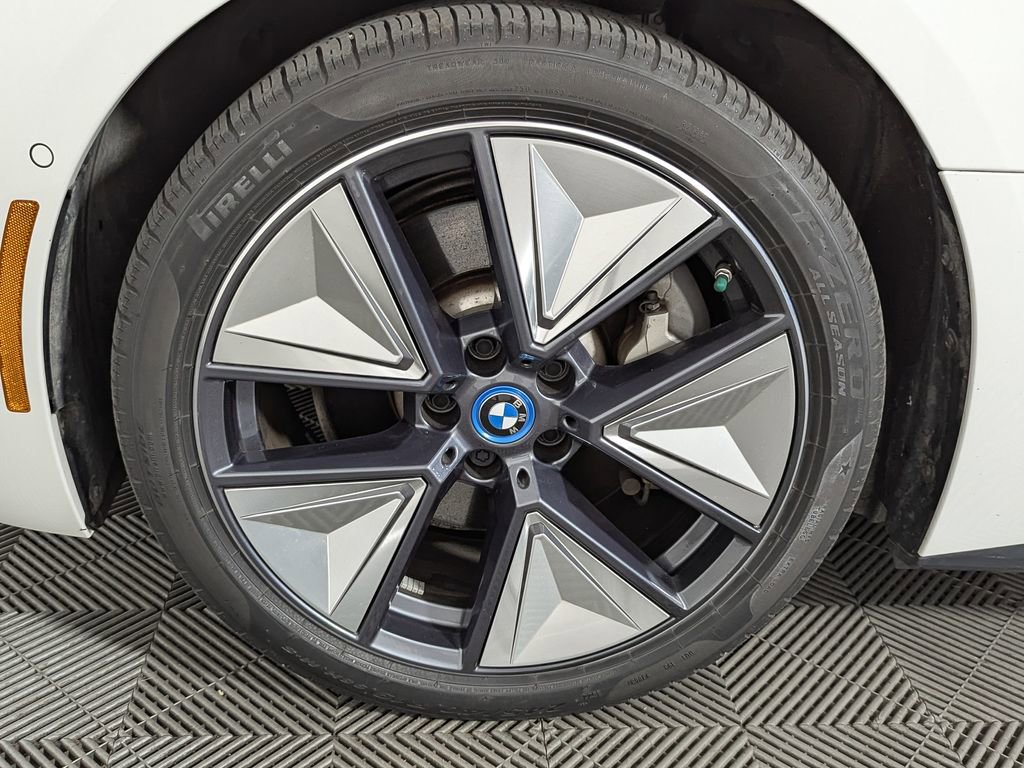 Used 2024 BMW i4 eDrive35 w/ Premium Package RWD image 49