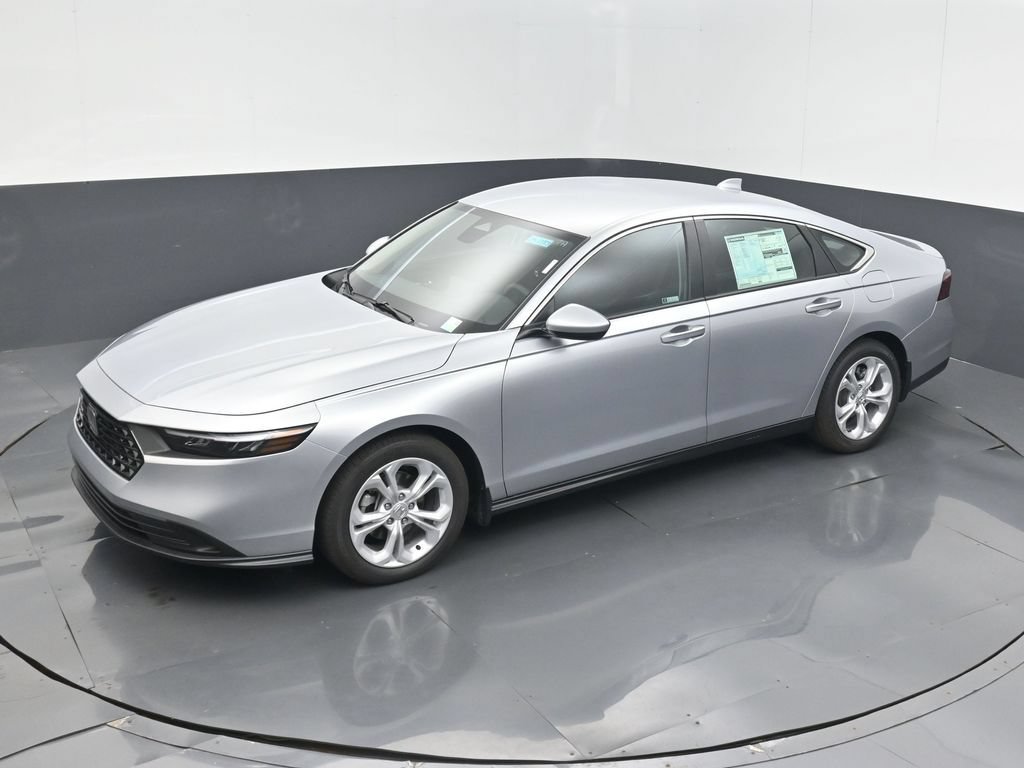 New 2025 Honda Accord LX image 9