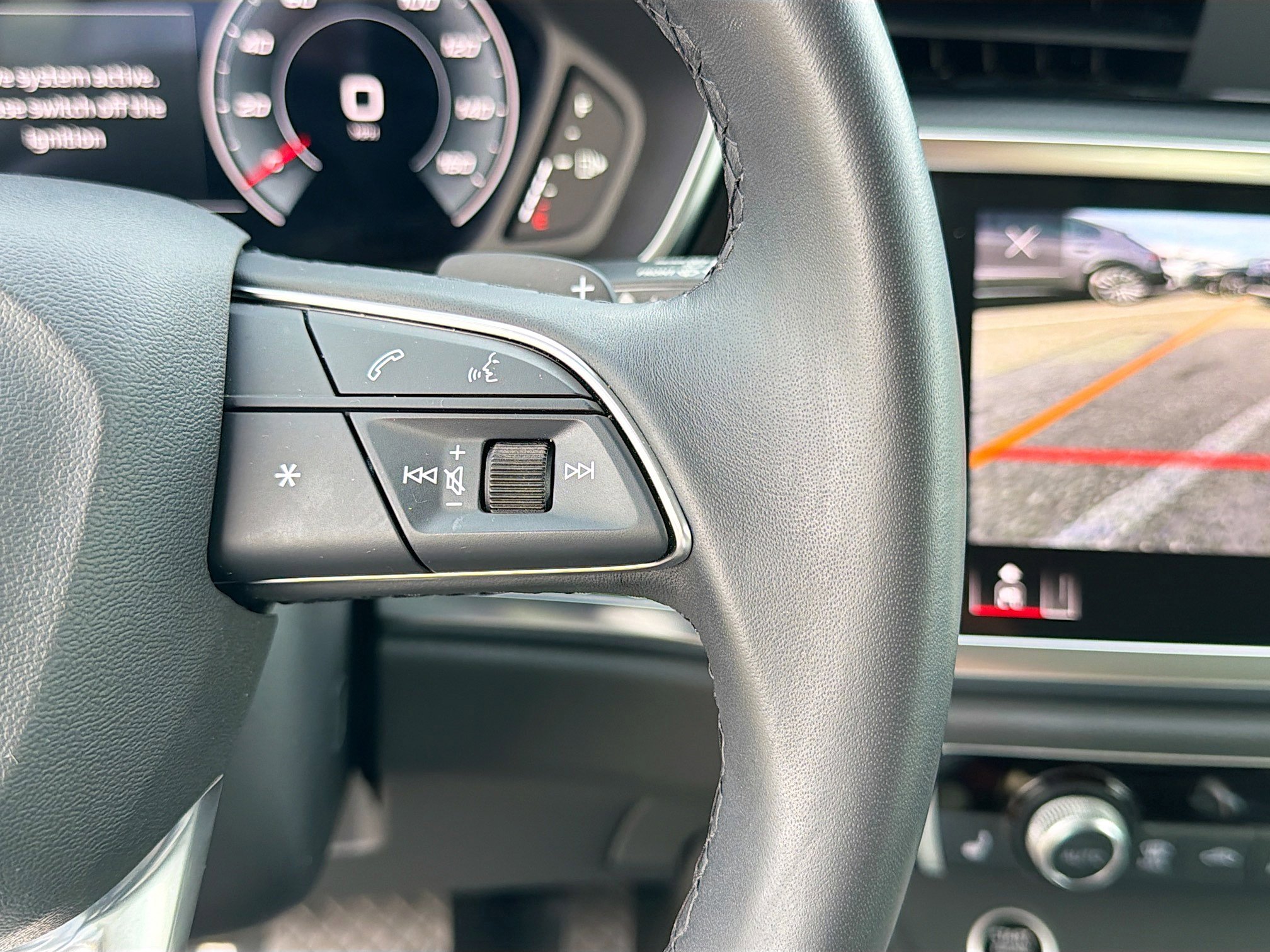 Certified 2024 Audi Q3 2.0T Premium Plus image 39