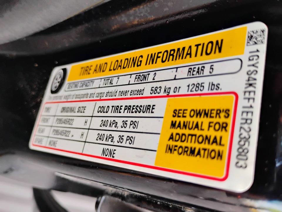 Used 2014 Cadillac Escalade ESV Platinum AWD/4WD image 14