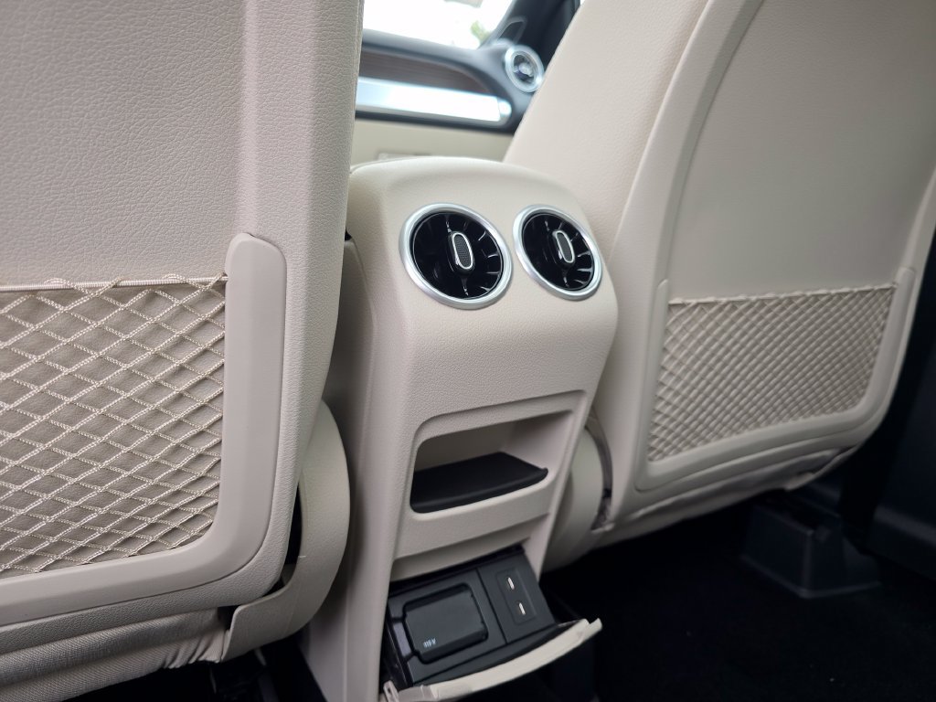 New 2026 Mercedes-Benz GLB 250 4MATIC image 26