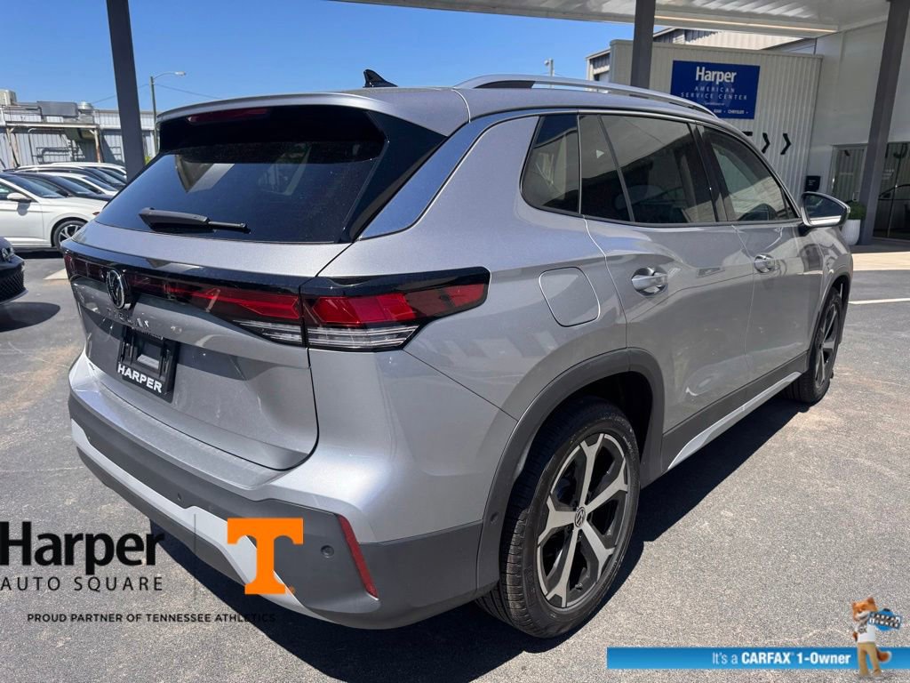 Used 2026 Volkswagen Tiguan SE FWD image 5